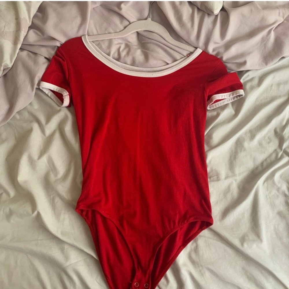 super cute red bodysuit !